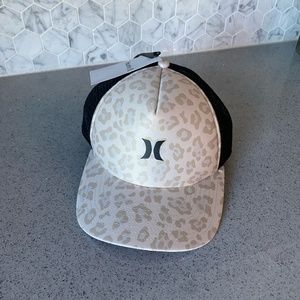 Hurley Women's Icon Trucker Hat Leopard Print NWT